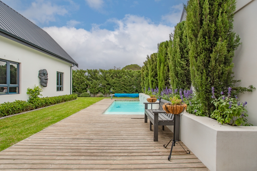 4 Bedroom Property for Sale in Val De Vie Estate Western Cape